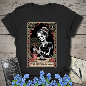 Genealogy Mom T-Shirt in Black by Genealogy Keepsakes